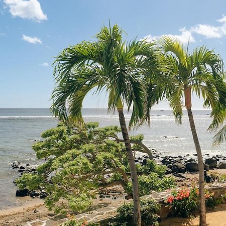 Beach And Mountain - Tamarin Exterior photo